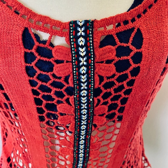 Daytrip Front Crochet Tank Top Red Size Large - Picture 5 of 7